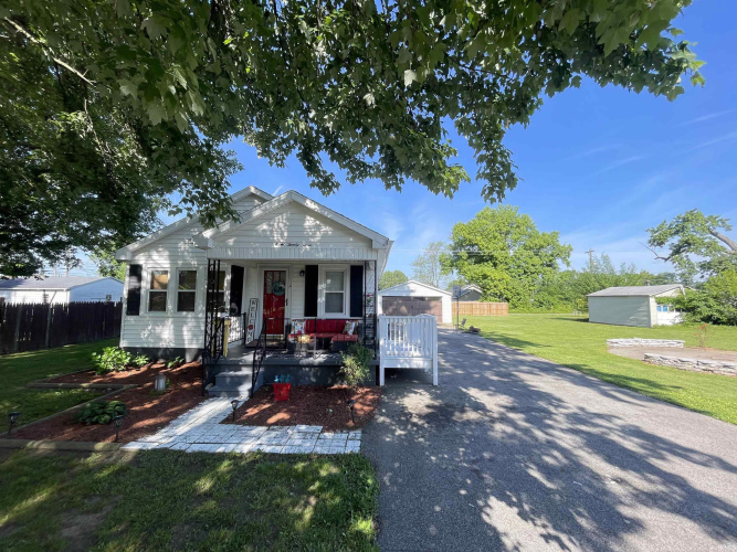 823 S Second Street Boonville, IN 47601 | MLS 202417908