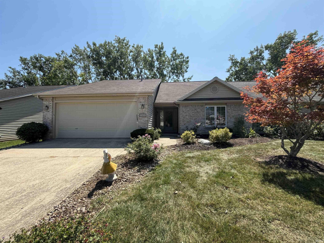 7411  Montclair Drive Fort Wayne, IN 46804-5553 | MLS 202418683