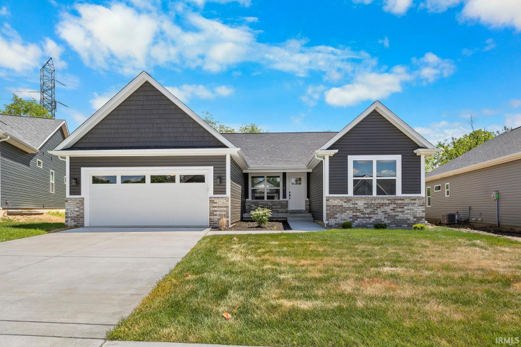 1743  Twin Lakes Circle West Lafayette, IN 47906-4916 | MLS 202419272