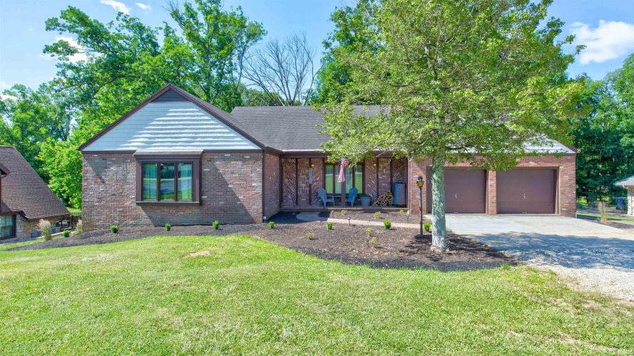 1301 E Boonville New Harmony Road Evansville IN 47725 (House For Sale