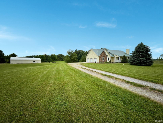4227 S State Road 9  Albion, IN 46701 | MLS 202419499
