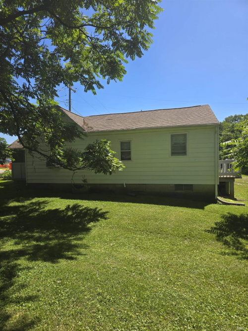 Listing Image 3