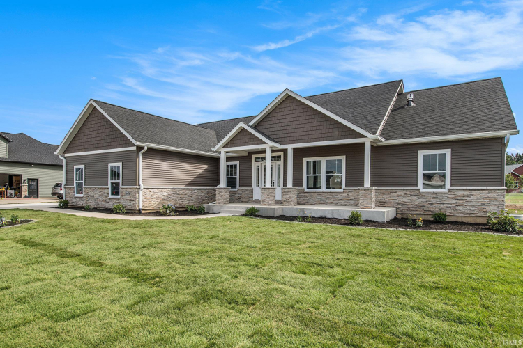 30458  Jaxon Drive Elkhart, IN 46517-1361 | MLS 202423186