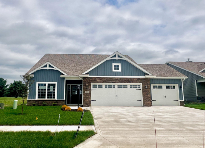 3136  Rocky Way Winona Lake, IN 46590 | MLS 202423530