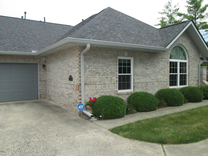 3077 W Applewood Court Muncie, IN 47304 | MLS 202423872