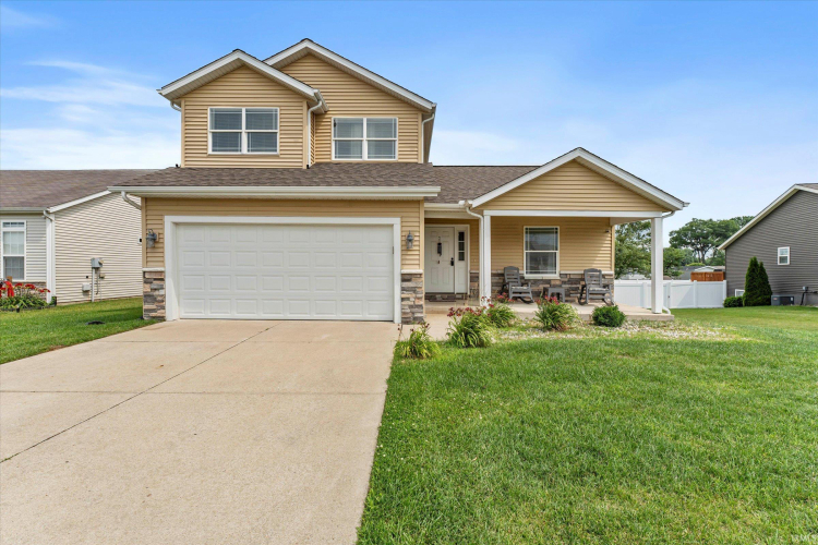 1524  Tall Grass Prairie Drive Mishawaka, IN 46544 | MLS 202424497