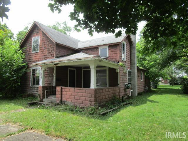 103 N Jefferson Street South Whitley, IN 46787 | MLS 202424531