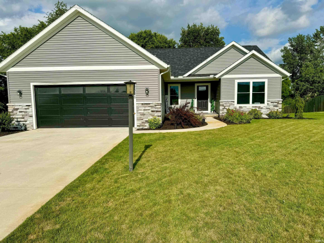 4336  Basswood Drive Warsaw, IN 46582 | MLS 202426022