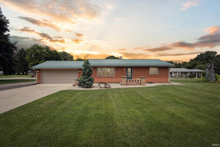 14257  Brick Road Granger, IN 46530-9629 | MLS 202426921