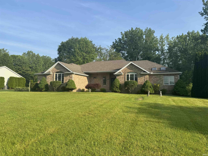 59263  Skyview Drive South Bend, IN 46614 | MLS 202427606