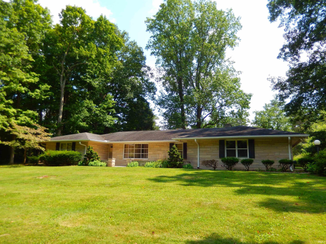 4975 W Woodland Drive Bloomington, IN 47404 | MLS 202429300