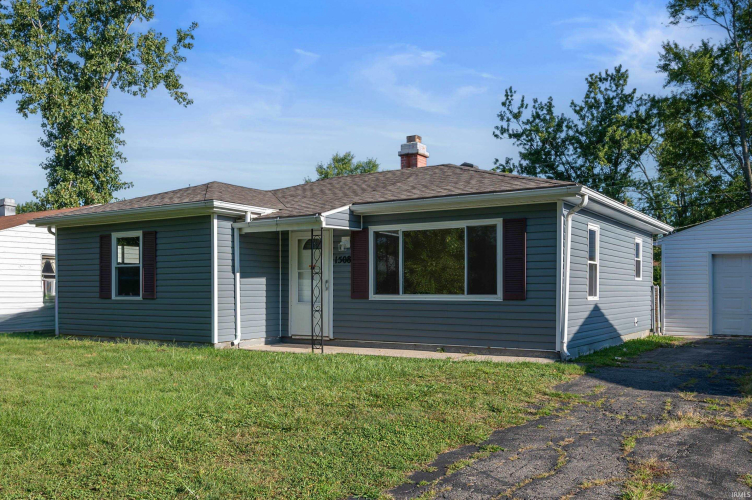 1508 W Glenn Ellyn Drive Muncie, IN 47304 | MLS 202430944