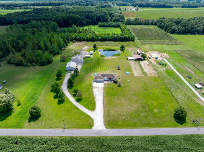 2201  18th Road Tippecanoe, IN 46570-9748 | MLS 202431626