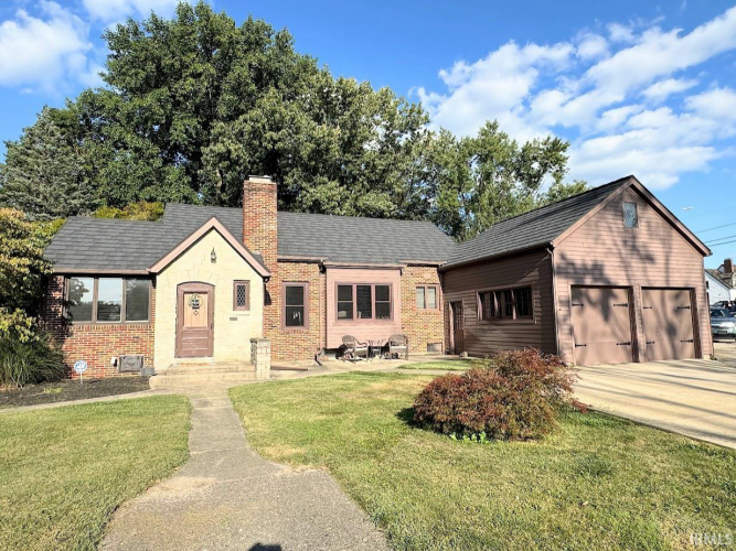 3009 E Broadway  Logansport, IN 46947 | MLS 202431930