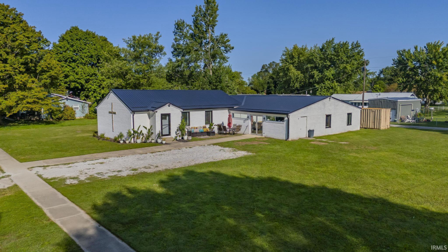 1804 W 11th Street Marion, IN 46953 | MLS 202431961