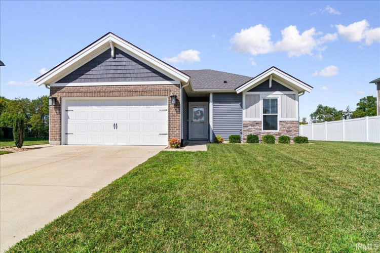 1424 N Niehaus Trail Huntingburg, IN 47542-0099 | MLS 202432208