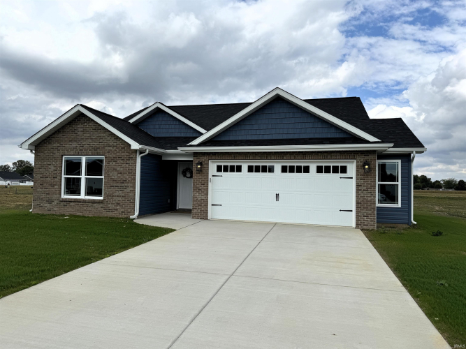 2422  Mohr Drive Kokomo, IN 46902 | MLS 202432383