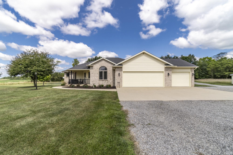 5031  County Road 54  Auburn, IN 46706 | MLS 202432532