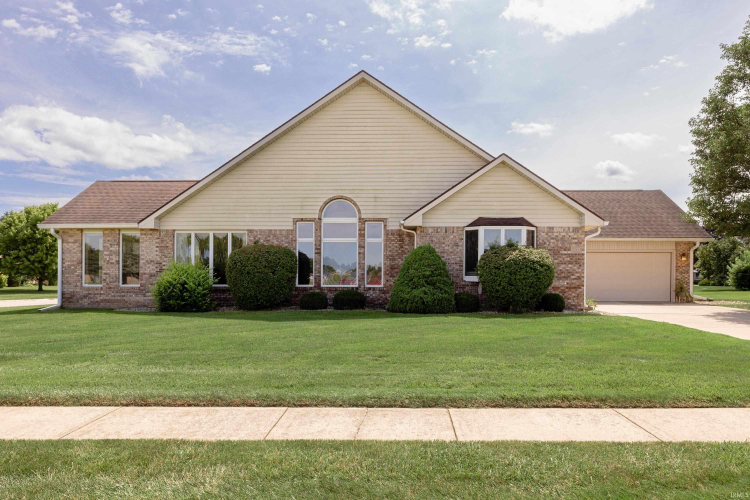 3001 W Carter Street Kokomo, IN 46901 | MLS 202432935