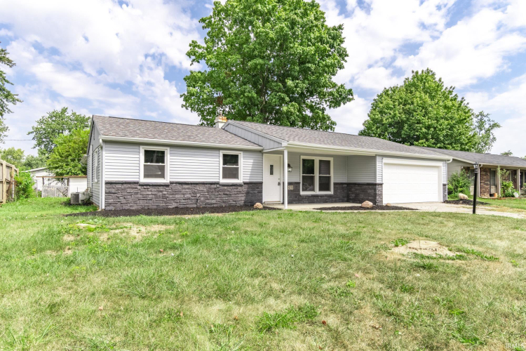 4219  Encino Drive Fort Wayne, IN 46816 | MLS 202433013