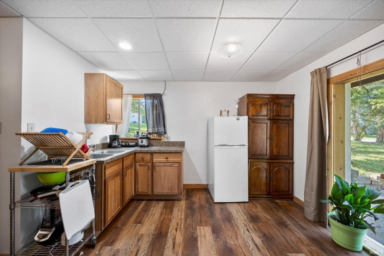 Listing Image 21