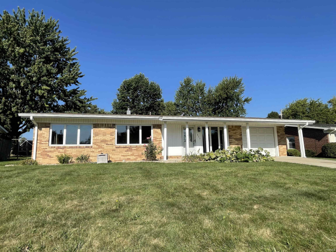 1525  BELVEDERE Drive Kokomo, IN 46902 | MLS 202433219