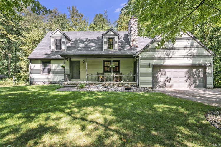 16861  Arbor Vista Drive Goshen, IN 46528-8602 | MLS 202433332