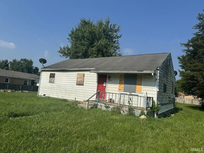 1005 N central Avenue Muncie, IN 47303 | MLS 202433473