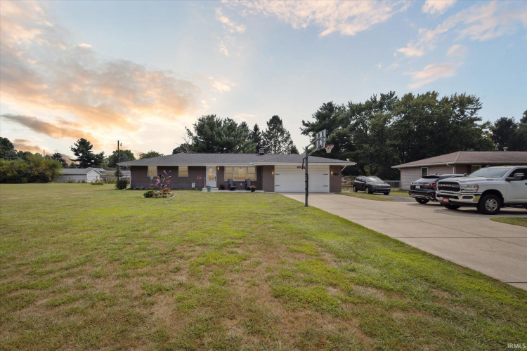 10344  Anderson Road Granger, IN 46530-9435 | MLS 202433683