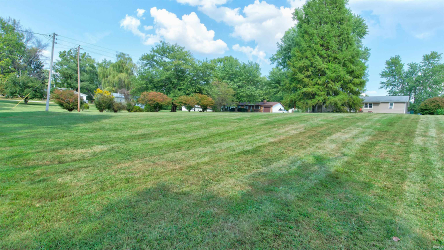 2417  Luigs Road Wadesville, IN 47638 | MLS 202433710