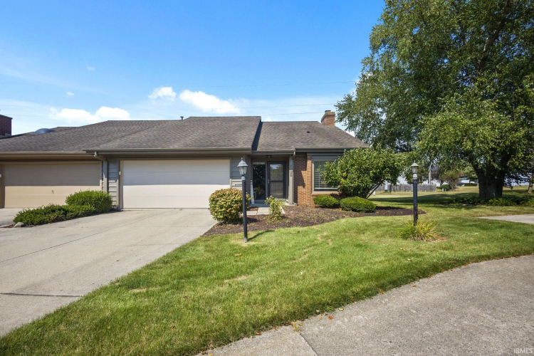 3026  Seafarer Cove Fort Wayne, IN 46815 | MLS 202433780