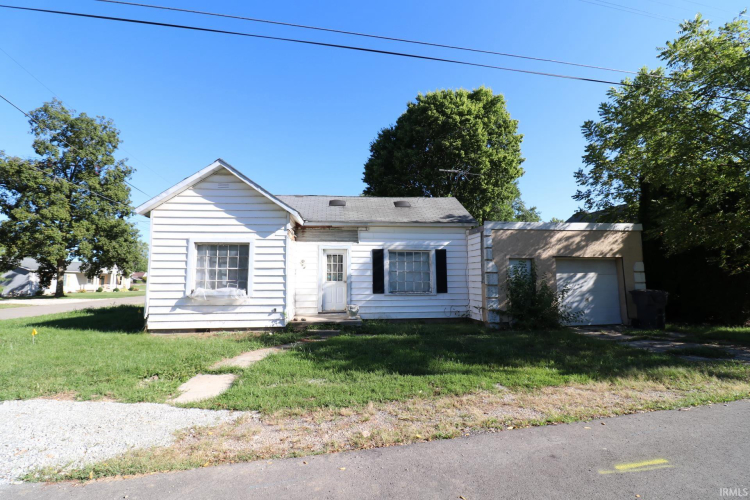 548 W 2nd Street Albany, IN 47320 | MLS 202433864