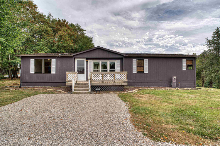 4225  COPPERLINE Road Mount Vernon, IN 47620 | MLS 202433883