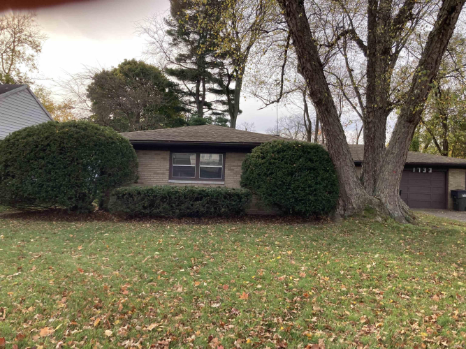 1733 E Beardsley Avenue Elkhart, IN 46154-3703 | MLS 202433951