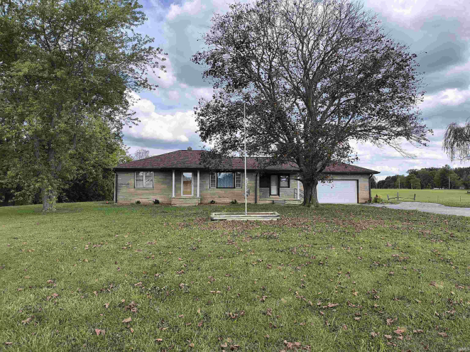 5895 S HWY 231 Highway Bloomfield, IN 47424 | MLS 202434023