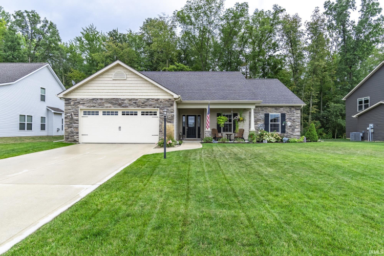 5521  Kodiak Trail Auburn, IN 46706-9175 | MLS 202434438