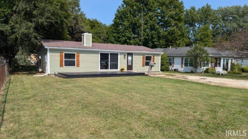 1003 E Smith Street Warsaw, IN 46580-4612 | MLS 202434630