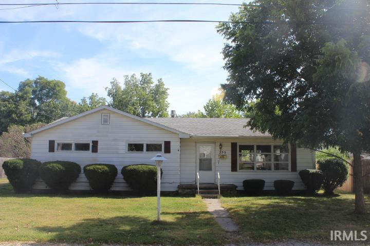 225 S Delaware Street Albany, IN 47320 | MLS 202435450