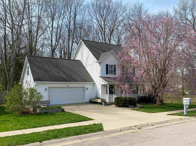 3229 W Woodhaven Drive Bloomington, IN 47403 | MLS 202435483