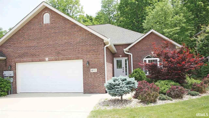 4902 N Gathering Court Bloomington, IN 47404 | MLS 202435623