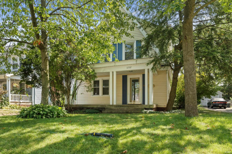 1252  Longfellow Avenue South Bend, IN 46615 | MLS 202435704