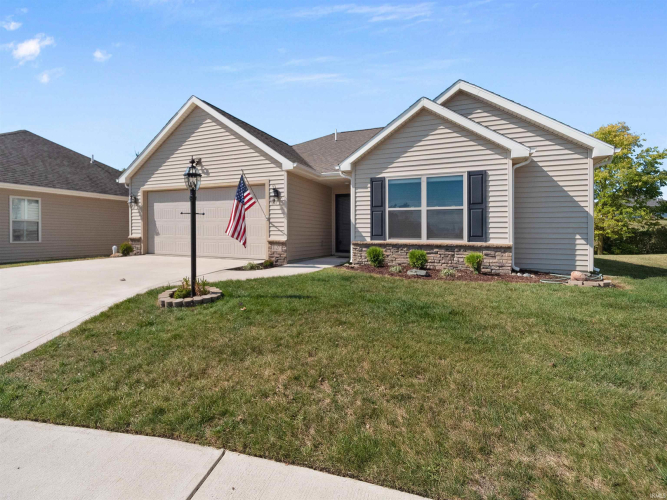 1127  Crocus Lane Fort Wayne, IN 46818 | MLS 202436208