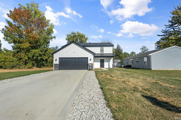 3713  Lindbergh Boulevard Fort Wayne, IN 46806 | MLS 202436250