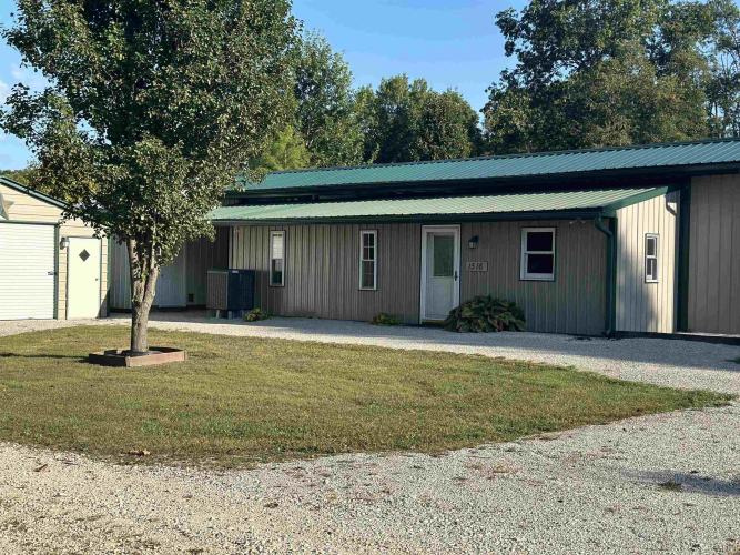 1516  RABBITSVILLE RD  Mitchell, IN 47446 | MLS 202436310