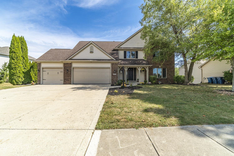 2611  Jonathans Landing Fort Wayne, IN 46814 | MLS 202436599