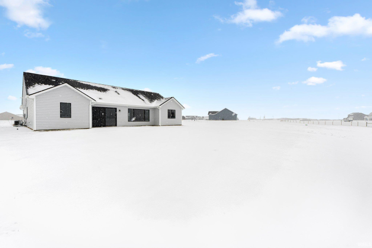 Listing Image 33