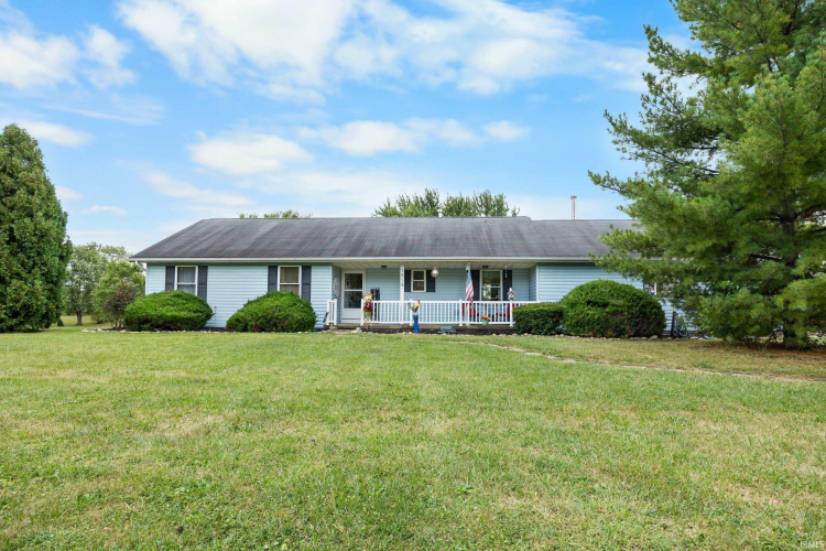 1815 E County Road 250 Road Frankfort, IN 46041-6969 | MLS 202437032