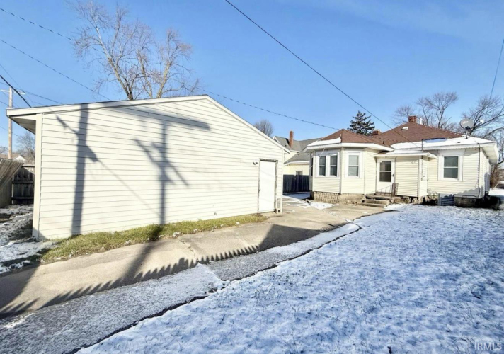Listing Image 15