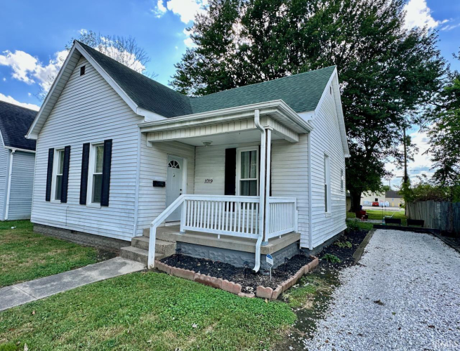 1019 S Prince Street Princeton, IN 47670 | MLS 202437363