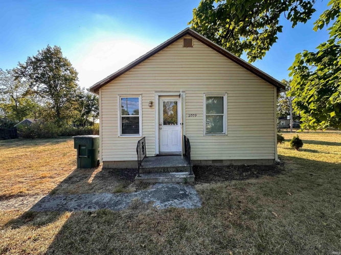 2009 N Janney Avenue Muncie, IN 47304-2750 | MLS 202437384